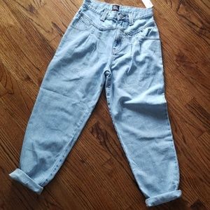 URBAN OUTFITTERS ~ BDG's CARILLA HIGH RISE SZ. 26